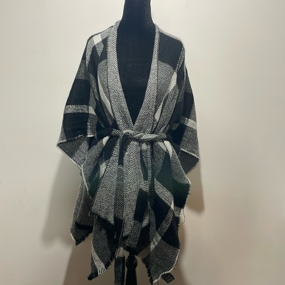 Blanket wrap with ties one size fits all - Picture 1 of 3